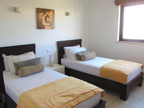 Relaxing 2 Bed Apartment with pool view Sol Dunas photo 3