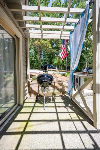 5BR Combined Units with Hot tub and Grill 5BR Combined Units with Hot tub and Grill