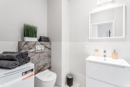 Warsaw City River View Room Type - One-Bedroom Apartment