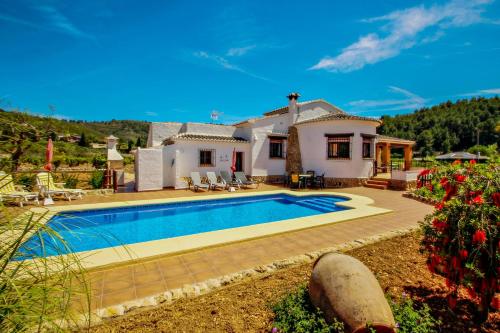 Quicano - magnificent views and private pool in Lliber