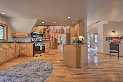 Payson Cabin with Deck, Grill and Mountain Views