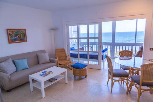 Clara Rosa Beach House