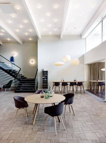 Lobby, Comwell Køge Strand in Koge