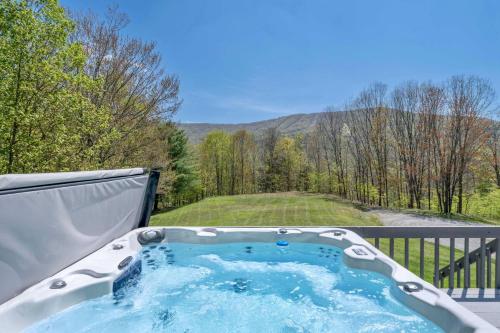 The Mountain House Windham Retreat with Hot Tub! - main image