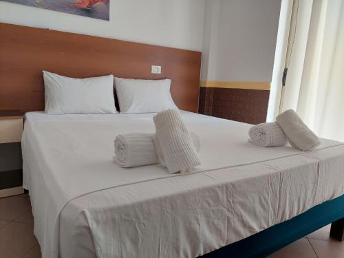 Hotel Nacional Durres - image 5