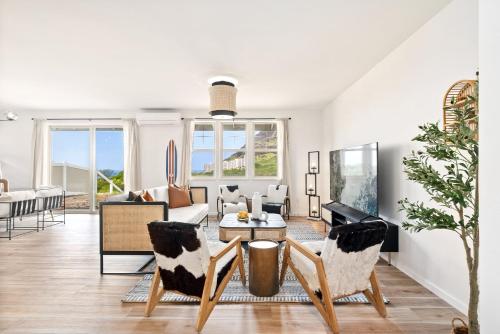 Facilities, @ Marbella Lane - Mesmerizing Ocean + MT Views in Makaha (HI)
