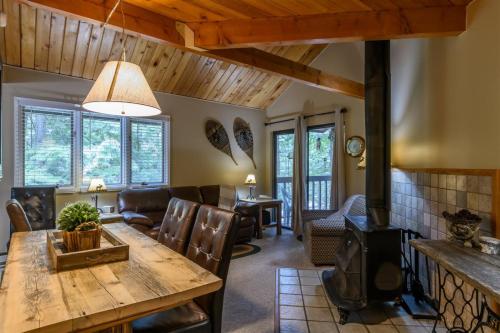 B&B Whitefish - Escape To Ptarmigan Village 25 - Bed and Breakfast Whitefish