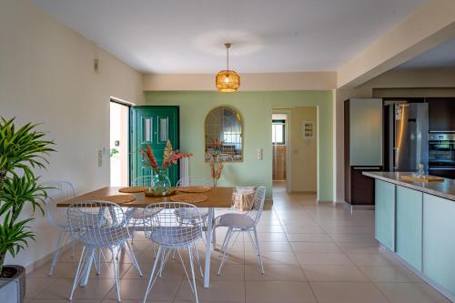 Helen Sweet Home - Work From Greece!