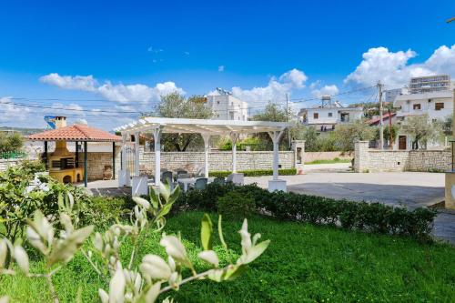 Garden Villa Landi - Corfu