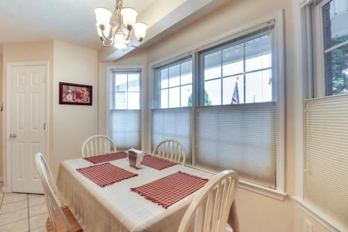 Laptop-Friendly Elkton Home with Central AandC! in Elkton, USA