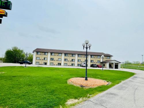 Super 8 by Wyndham Clear Lake in Clear Lake, USA