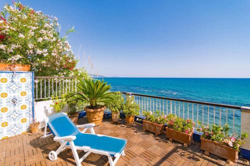 appartamento esclusivo con discesa privata al mare