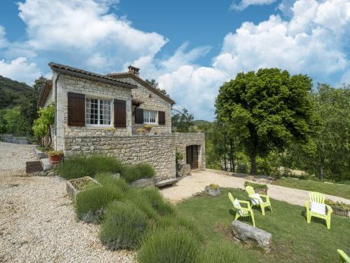 Holiday Home in Montclus by River Cèze gîte à louer Montclus