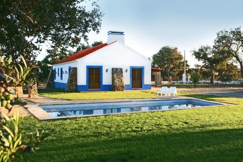  Monte Azul - Casas de Campo do Junqueirinho, Ferienwohnung in Bicos
