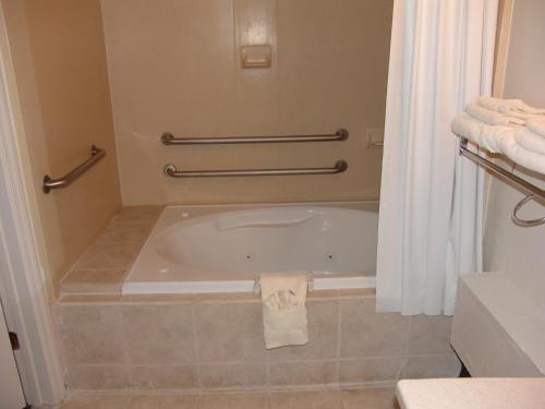 2 double beds