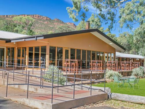 Wilpena Pound Resort