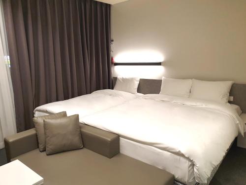 Grand City Hotel Changwon