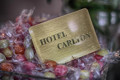 Carlton Hotel - image 11