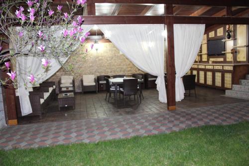 Pensiunea Normandia - image 3