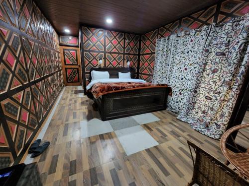 Hotel Mughal India in Sonmarga