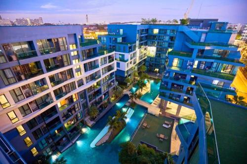 Acqua Condo Jomtien Pattaya +Free motorbike