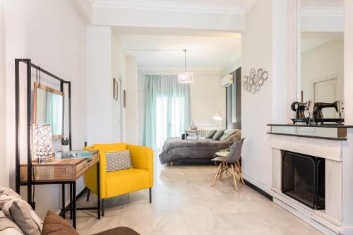 Beautiful City Rooms close to Acropolis 1