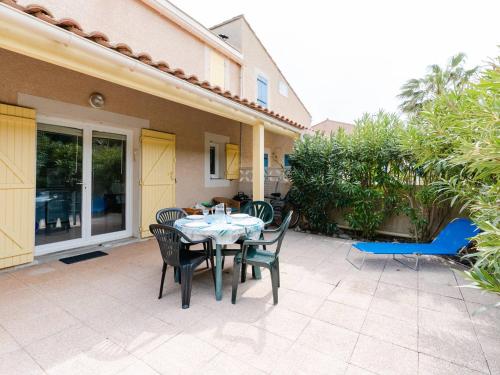 Villa Gruissan, 2 pièces, 6 personnes - FR-1-409A-6 - Location, gîte - Gruissan