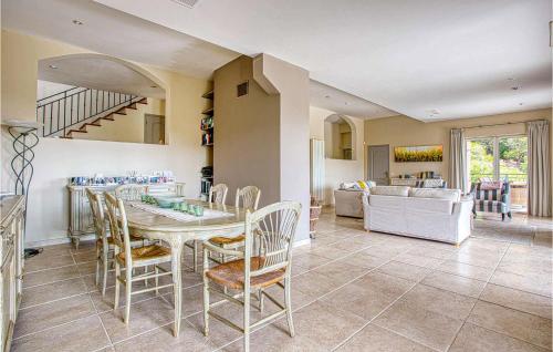 Beautiful Home In Les Adrets-de-lestre With Wifi