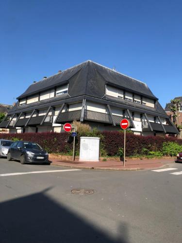 Au Nom du Zen 3 pièces avec terrasse cœur Deauville - Location saisonnière - Deauville