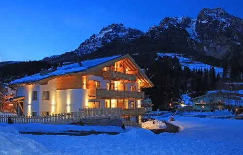 Tarlack Appartements Hütten 1a in Leogang, Österreich