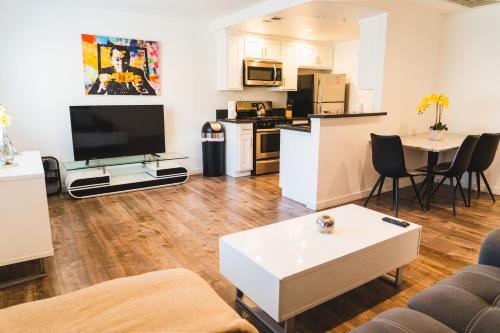 Cozy Koreatown 1 Bedroom Modern Furnished Free Parking, Los Angeles (fotografie 7)