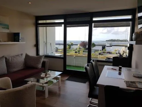 Appartement mit Balkon und Meerblick in Fehmarn, Deutschland
