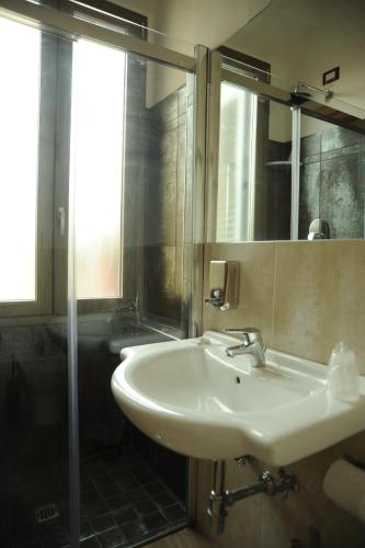 Guesthouse Buonarroti Florence - image 5