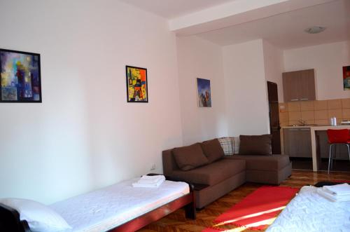 Apartmants Night Lux - image 10