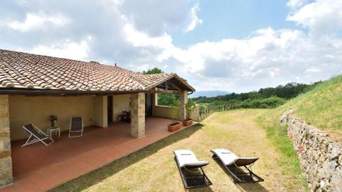  Melograno in Roccalbegna
