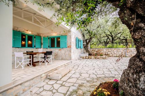 Tsantri Olive Grove residence