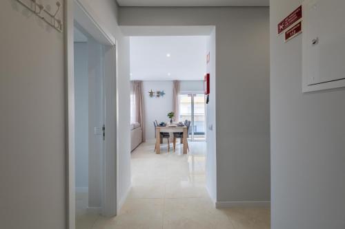 Apartamento Rocha Mar by Portucasa - image 5
