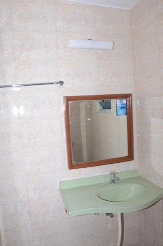 Deluxe Double Room image 10