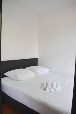  Cosy apartment next to vondelpark in Amsterdam