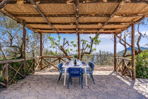 Villa Rusinella Minimalist Retreat with Sea Views by Feeling Italy