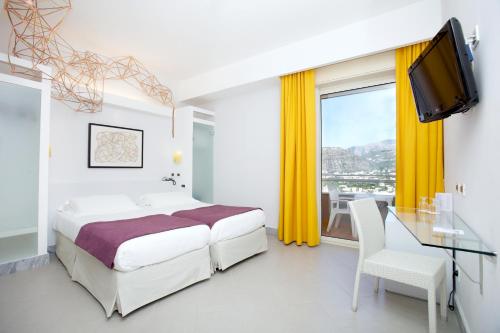 1 queen bed