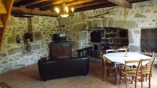 Domaine de Nalou - Gîte (Domaine de Nalou - Gite) in Saint-Privat (Limousin)