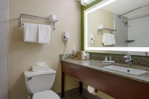 Quality Inn Near Princeton - Hotel - Lawrence