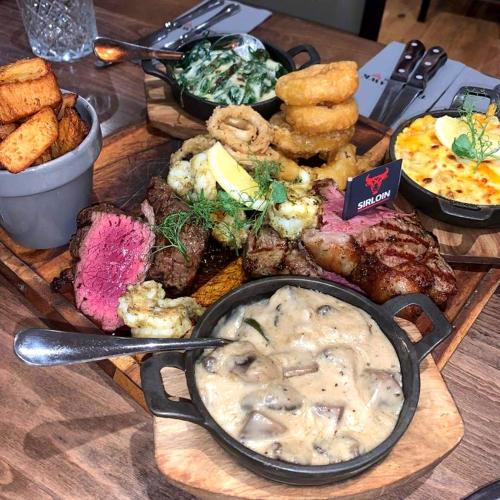 Tomahawk Steakhouse Potto in Potto