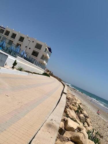 Appartement pied dans l’eau à 10 min d’Agadir