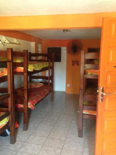Bed in 8-Bed Mixed Dormitory Room image 4