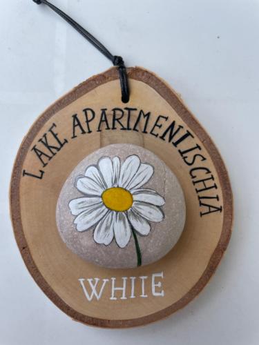 Lake Apartment Ischia White