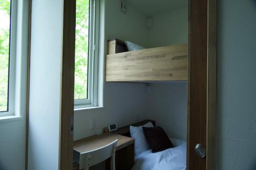 Mixed Dormitory Room