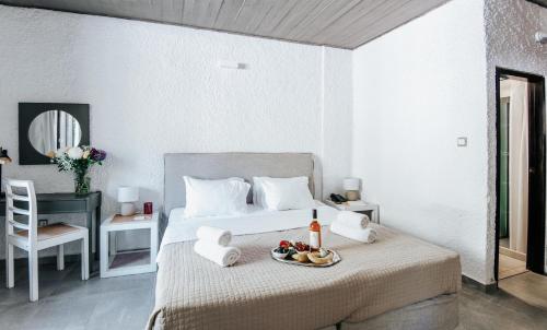Single room, deluxe, sea view
