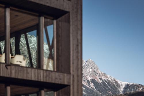 Amus Suites Dolomites